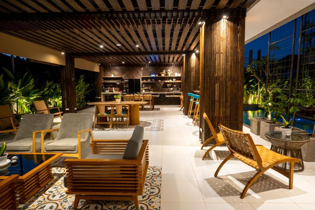 Tanaga Coliving Hotell Seminyak Exteriör bild