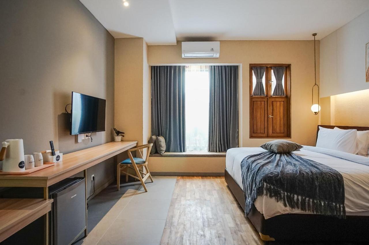 Tanaga Coliving Hotell Seminyak Exteriör bild
