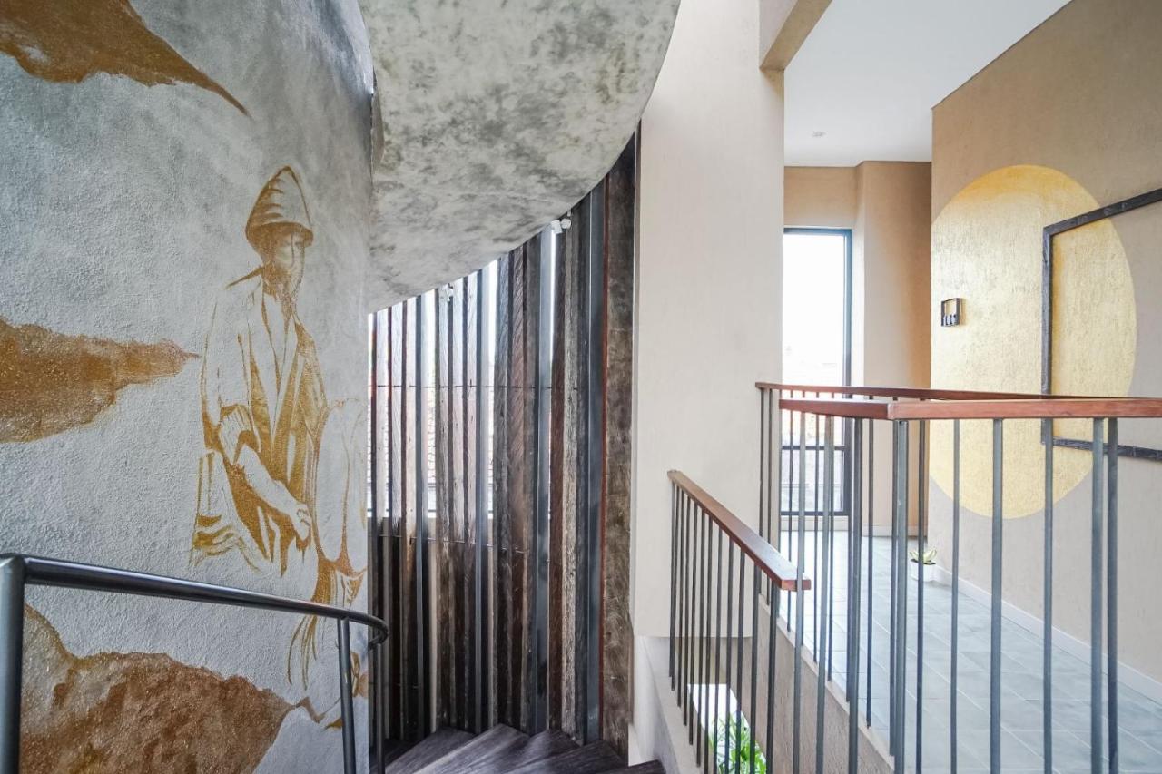 Tanaga Coliving Hotell Seminyak Exteriör bild
