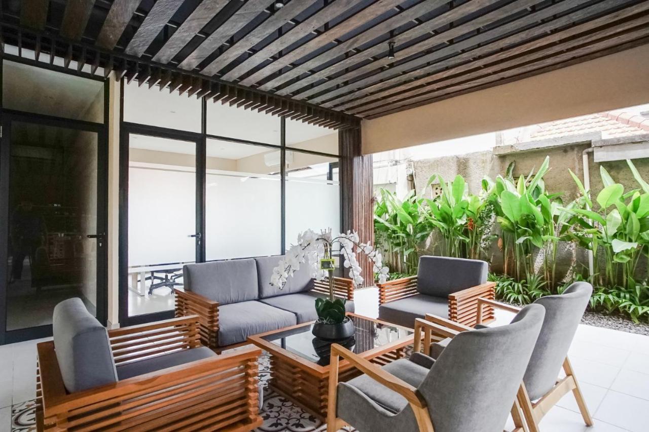 Tanaga Coliving Hotell Seminyak Exteriör bild