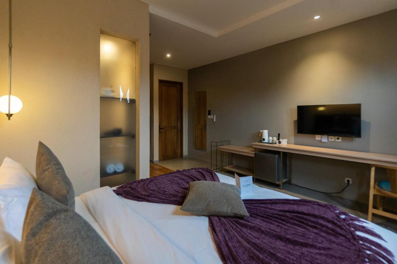 Tanaga Coliving Hotell Seminyak Exteriör bild