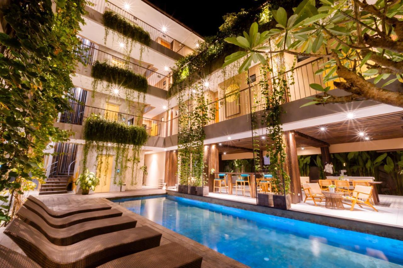 Tanaga Coliving Hotell Seminyak Exteriör bild