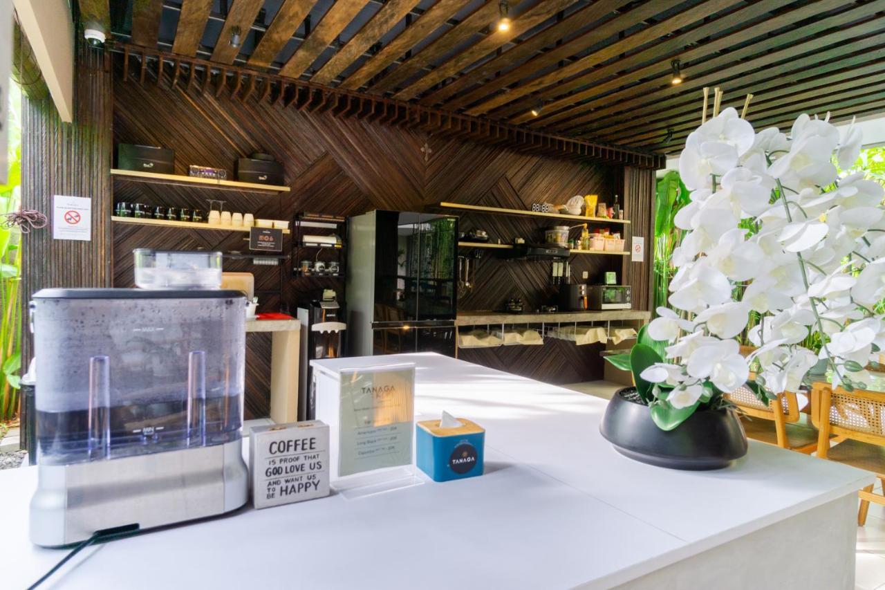 Tanaga Coliving Hotell Seminyak Exteriör bild